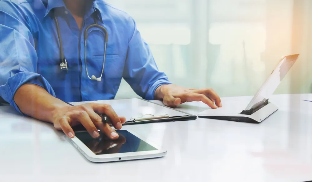 Outsourcing Medical Billing - synergyhcls